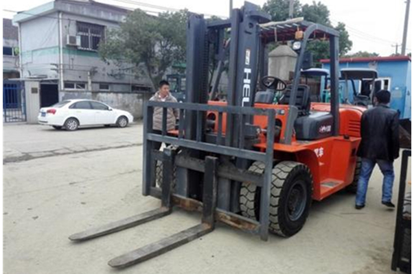 西宁附近新型叉车价格